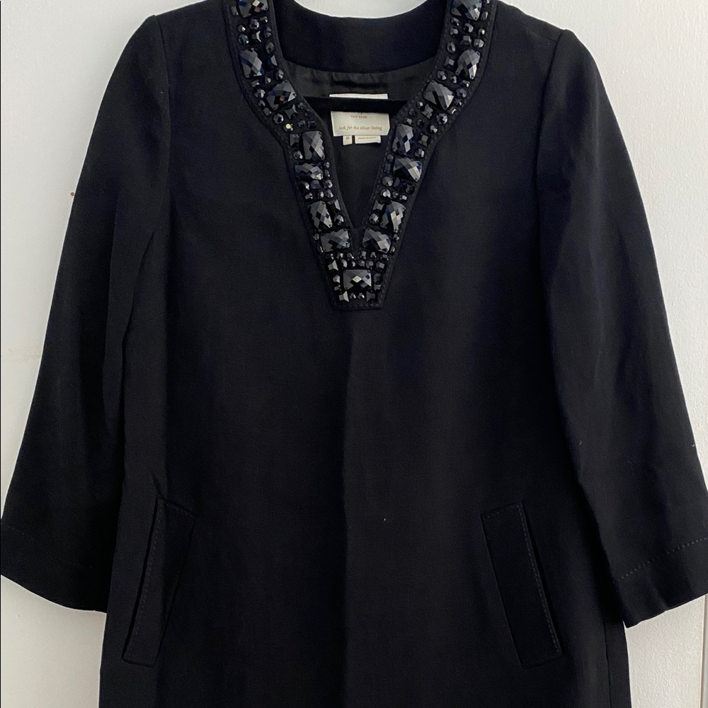 KATE SPADE - Genniva Beaded V-Neck Shift Dress